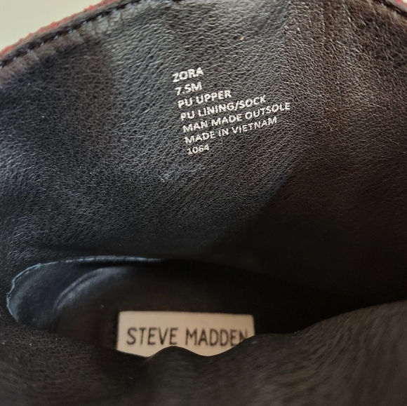 Steve Madden Snakeskin Booties - Picture 11 of 13